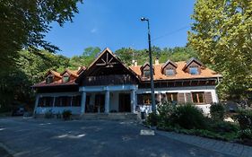 Alsovadacs Vadaszhaz Panzio